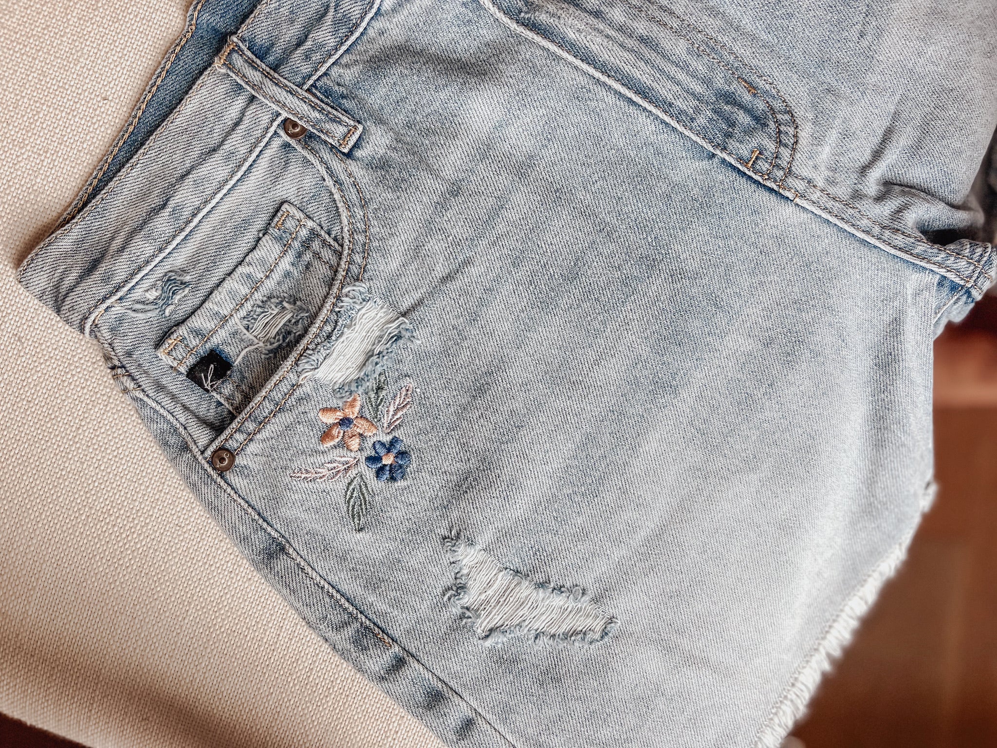 Emma Embroidered Shorts – Upstate Threads